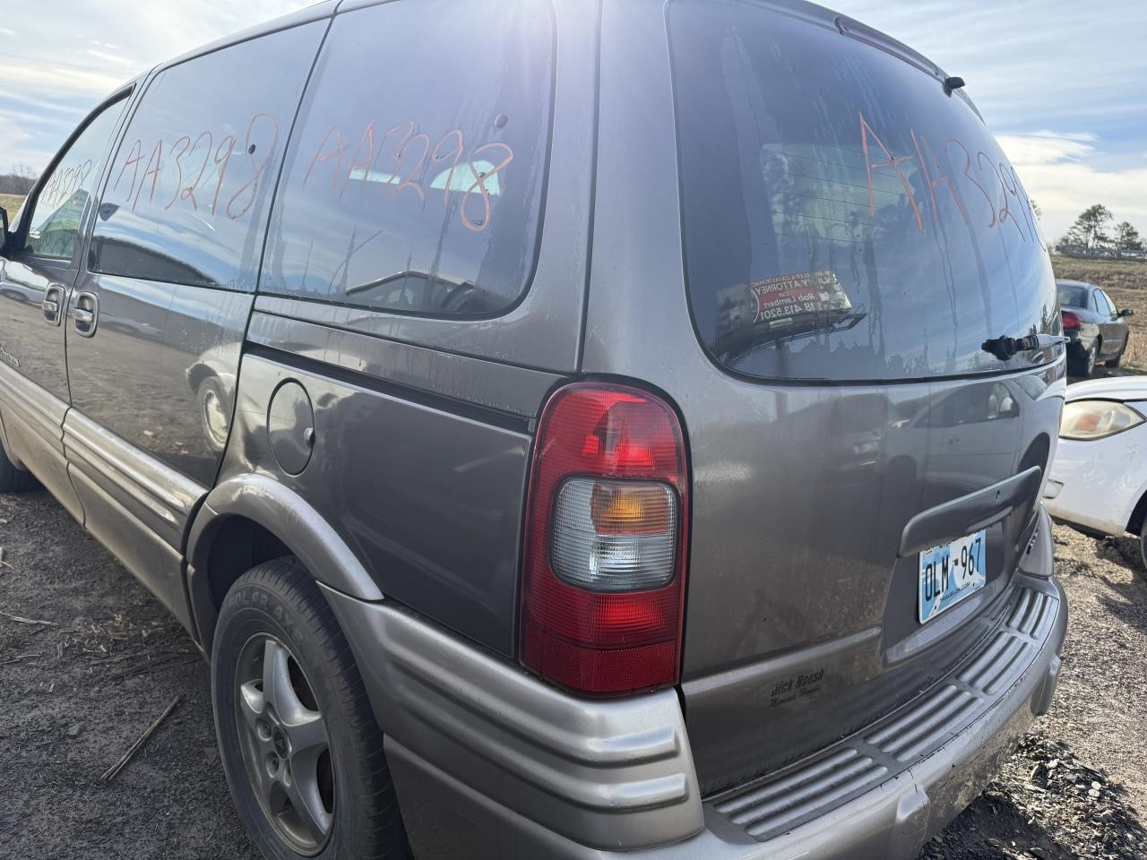https://f005.backblazeb2.com/file/img-partshotlines-com/Inventory/EX767/Vehicle/8963_06.jpg