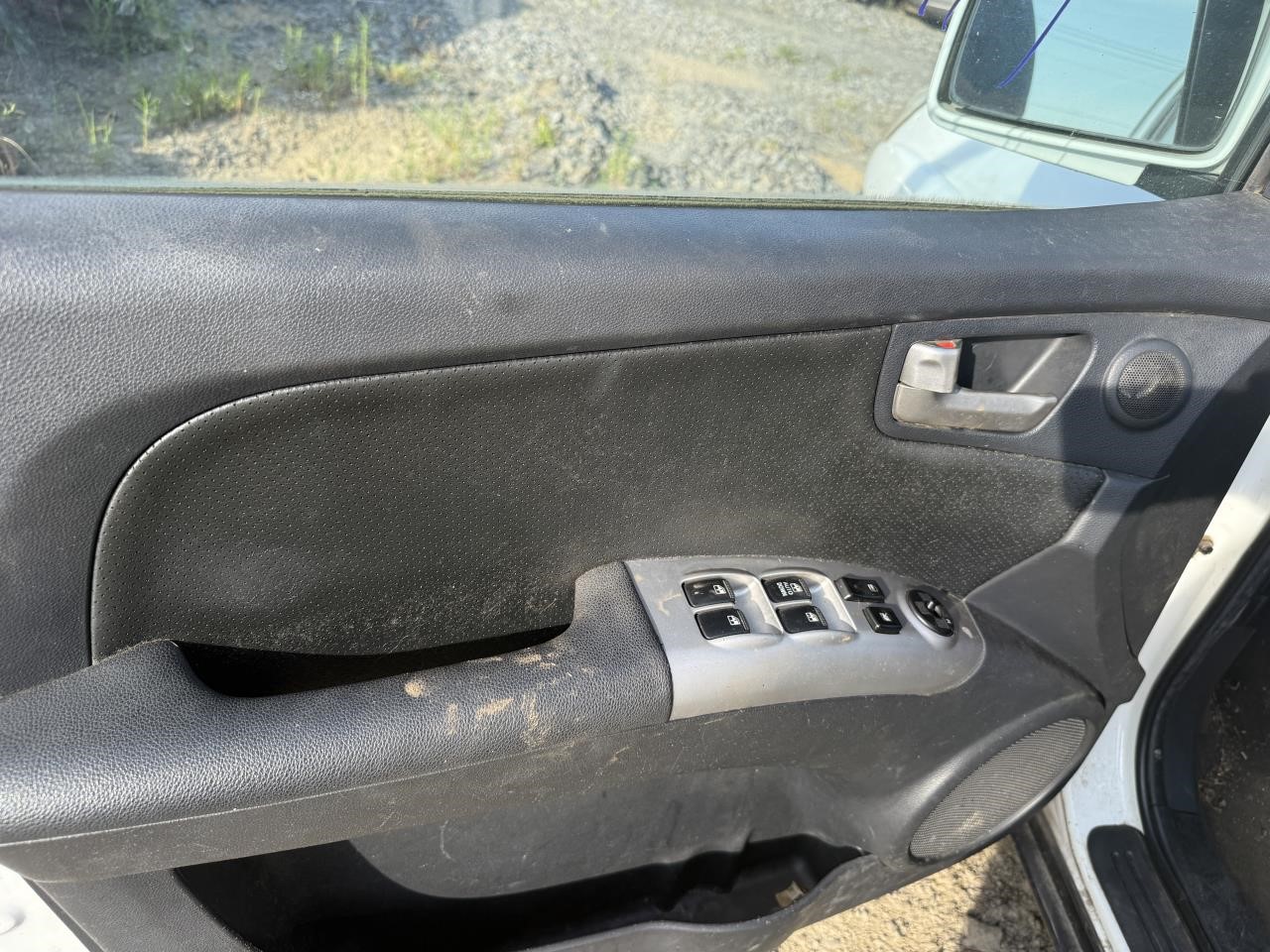 https://f005.backblazeb2.com/file/img-partshotlines-com/Inventory/EX767/Vehicle/9184_10.jpg