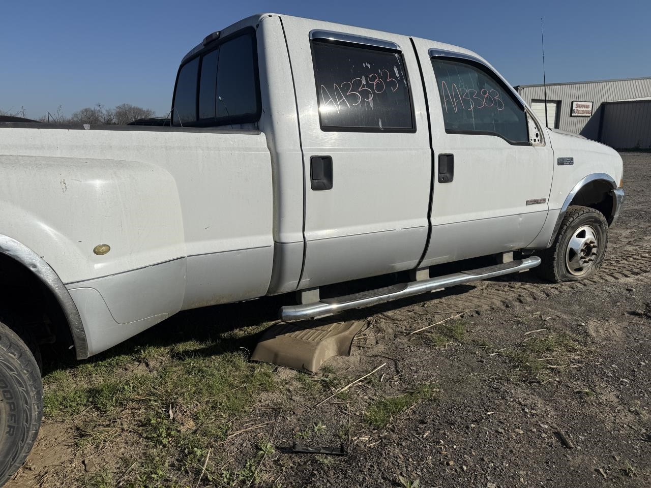 https://f005.backblazeb2.com/file/img-partshotlines-com/Inventory/EX767/Vehicle/9779_08.jpg