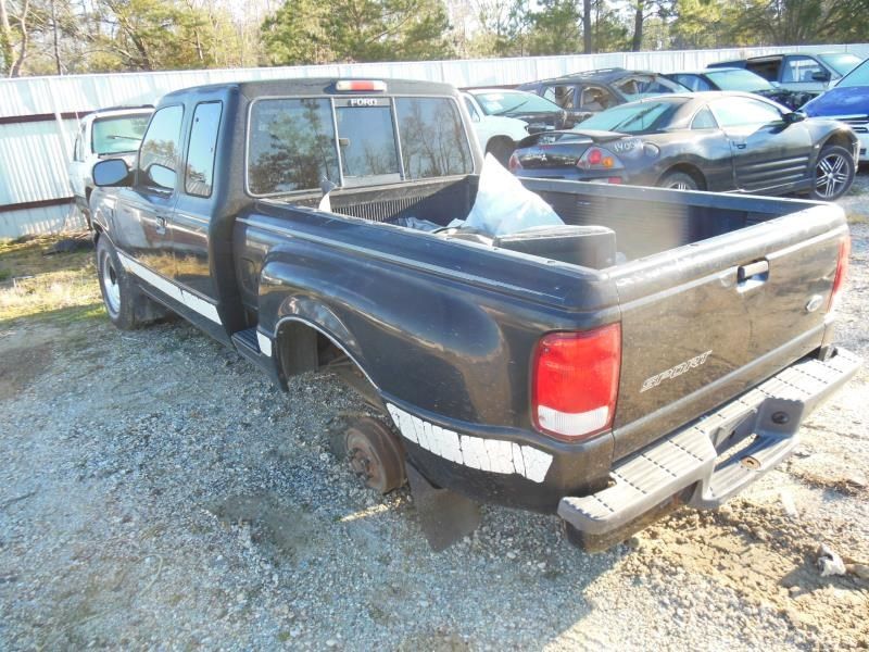 https://f005.backblazeb2.com/file/img-partshotlines-com/Inventory/EX782/Vehicle/1384_04.jpg