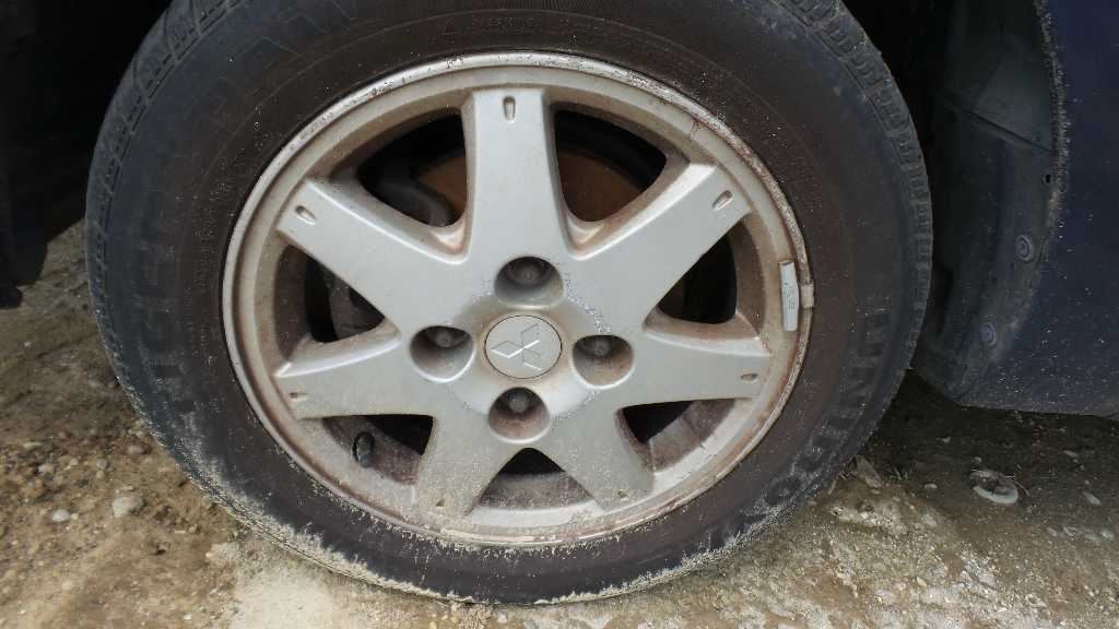 https://f005.backblazeb2.com/file/img-partshotlines-com/Inventory/EX782/Vehicle/2286_09.jpg
