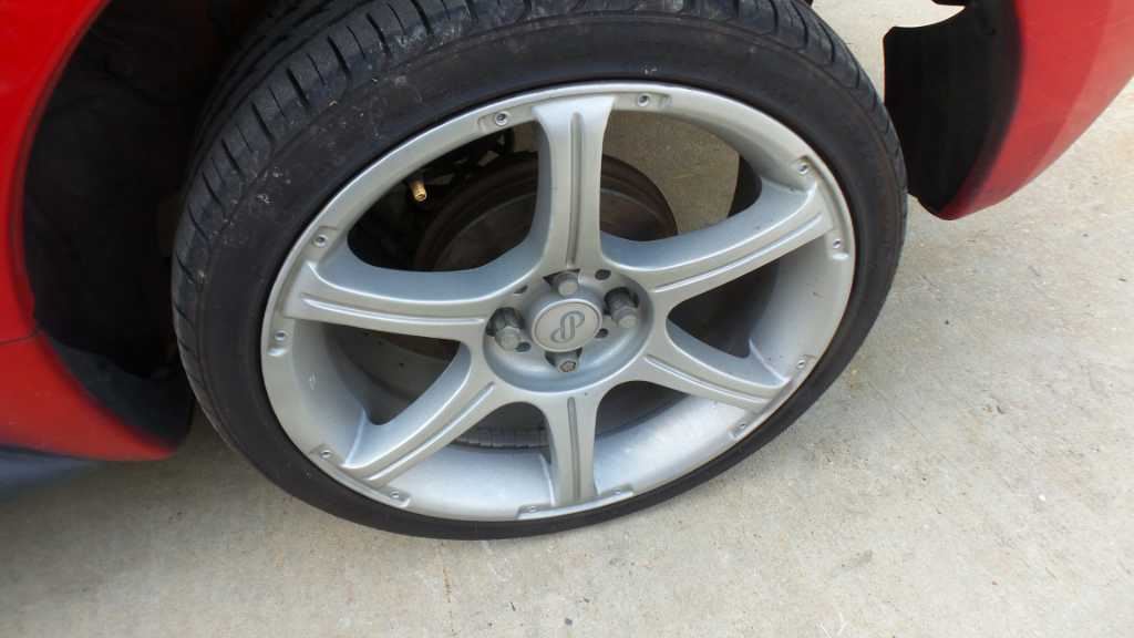 https://f005.backblazeb2.com/file/img-partshotlines-com/Inventory/EX782/Vehicle/2377_11.jpg