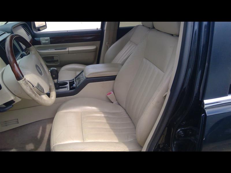 https://f005.backblazeb2.com/file/img-partshotlines-com/Inventory/EX782/Vehicle/3156_09.jpg