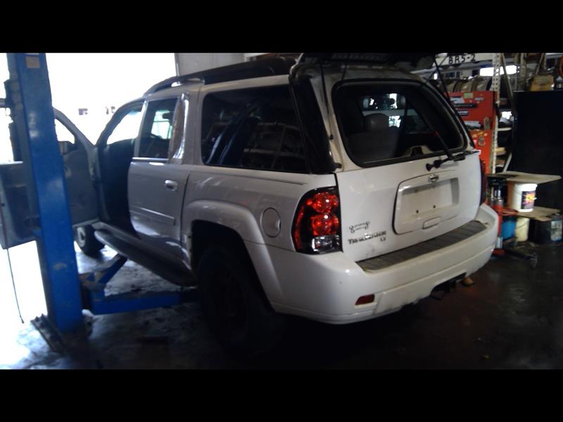 https://f005.backblazeb2.com/file/img-partshotlines-com/Inventory/EX782/Vehicle/3230_03.jpg