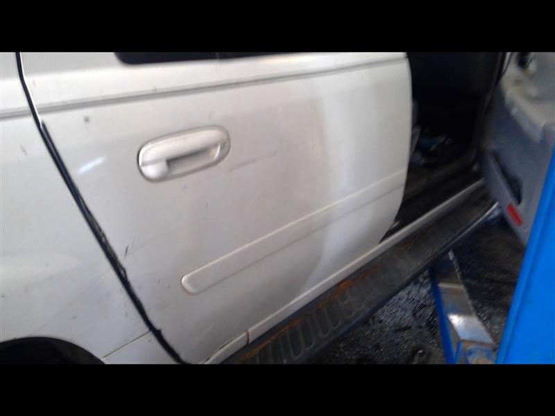 https://f005.backblazeb2.com/file/img-partshotlines-com/Inventory/EX782/Vehicle/3230_10.jpg