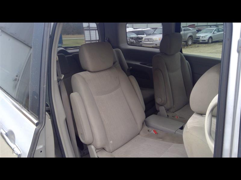 https://f005.backblazeb2.com/file/img-partshotlines-com/Inventory/EX782/Vehicle/3272_09.jpg