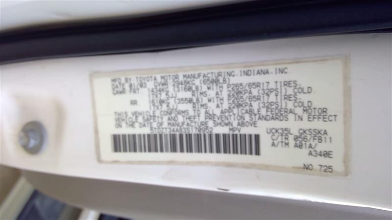 https://f005.backblazeb2.com/file/img-partshotlines-com/Inventory/EX782/Vehicle/4552_09.jpg
