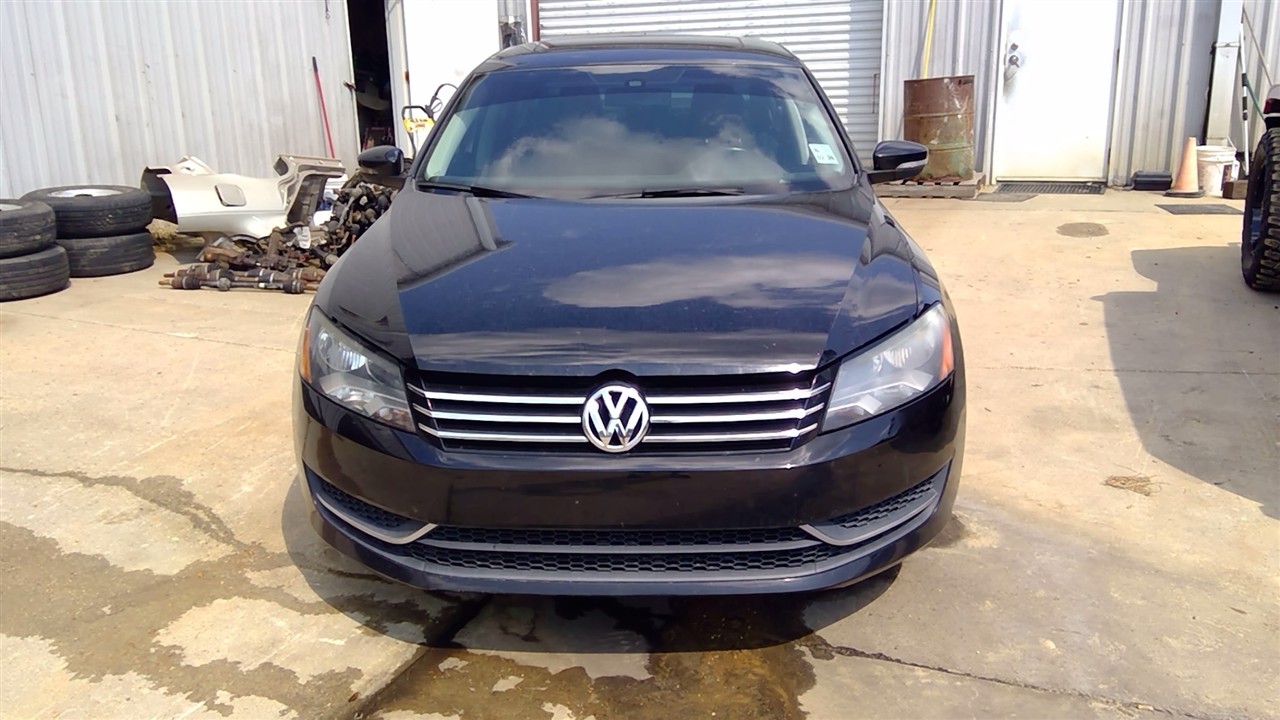 https://f005.backblazeb2.com/file/img-partshotlines-com/Inventory/EX782/Vehicle/4889_01.jpg