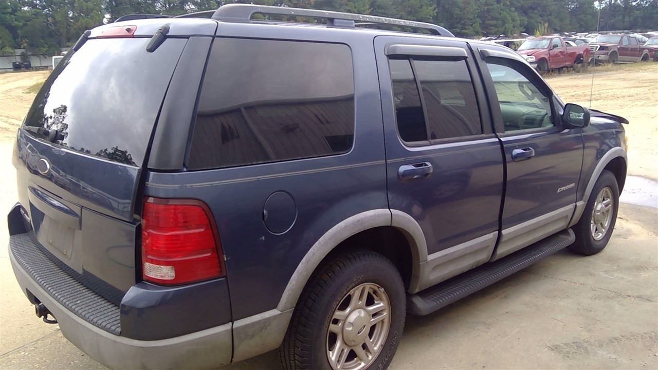 https://f005.backblazeb2.com/file/img-partshotlines-com/Inventory/EX782/Vehicle/4899_05.jpg