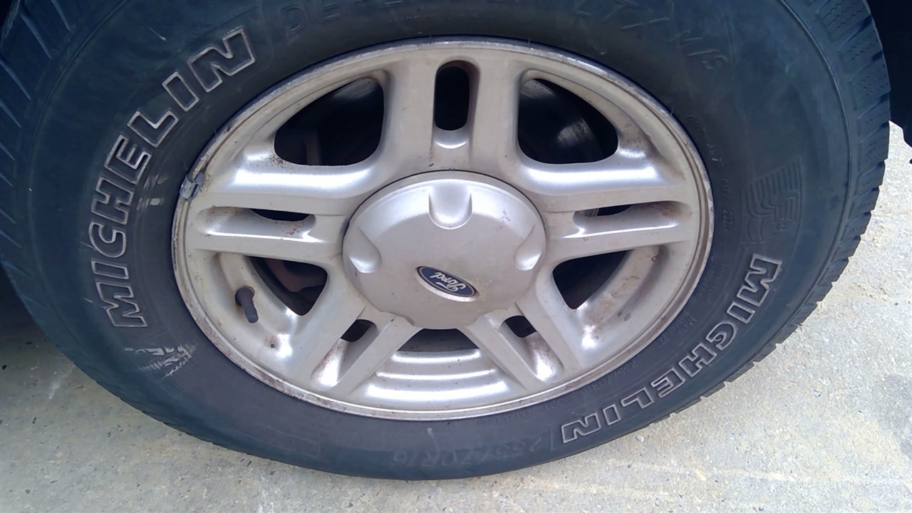 https://f005.backblazeb2.com/file/img-partshotlines-com/Inventory/EX782/Vehicle/4899_06.jpg