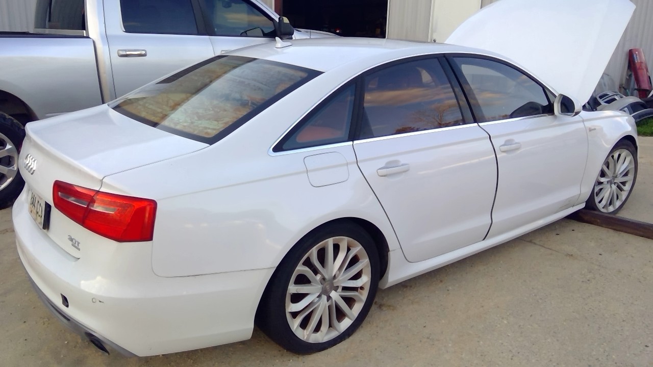 https://f005.backblazeb2.com/file/img-partshotlines-com/Inventory/EX782/Vehicle/4917_04.jpg