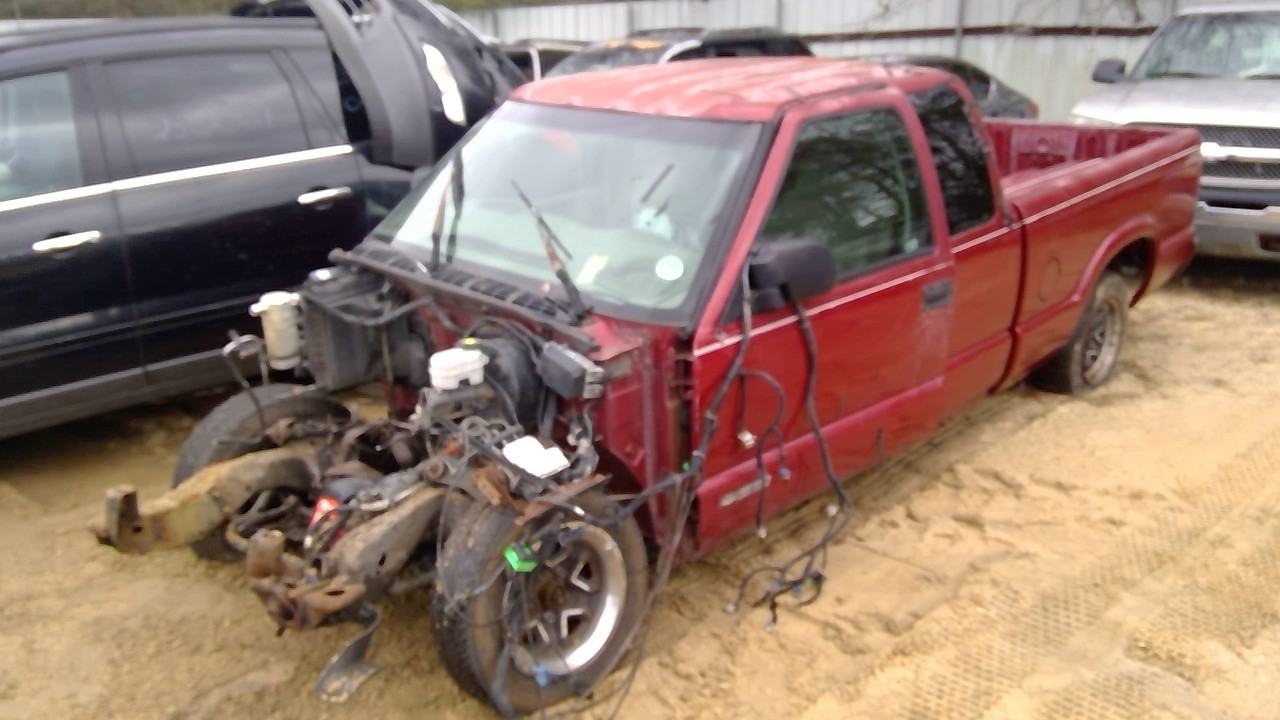 https://f005.backblazeb2.com/file/img-partshotlines-com/Inventory/EX782/Vehicle/4926_02.jpg