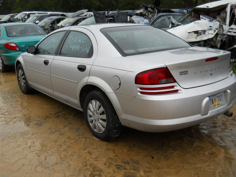 https://f005.backblazeb2.com/file/img-partshotlines-com/Inventory/EX782/Vehicle/711_04.jpg