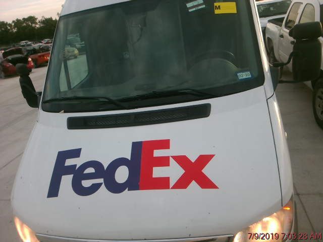 https://f005.backblazeb2.com/file/img-partshotlines-com/Inventory/EX786/2019/8523/976B9F691A3F43EBA94055432B0CAF2F012.jpg