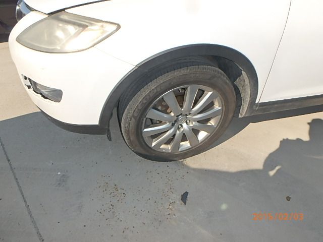 https://f005.backblazeb2.com/file/img-partshotlines-com/Inventory/EX786/2019/8560/EA927DB3D1FE42E4BAAA625B2DD29D0B009.jpg