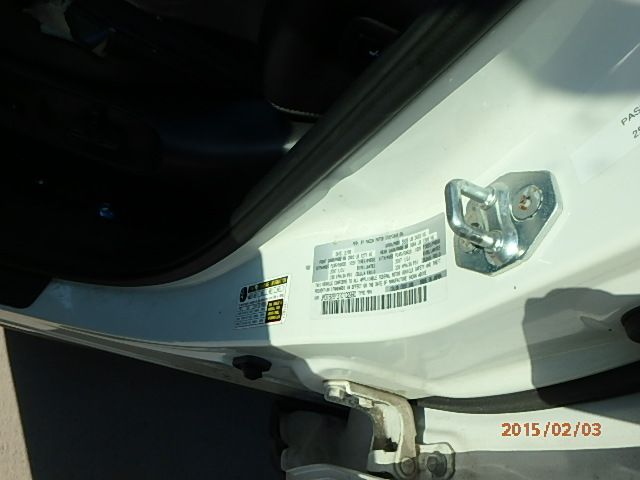 https://f005.backblazeb2.com/file/img-partshotlines-com/Inventory/EX786/2019/8560/EA927DB3D1FE42E4BAAA625B2DD29D0B010.jpg