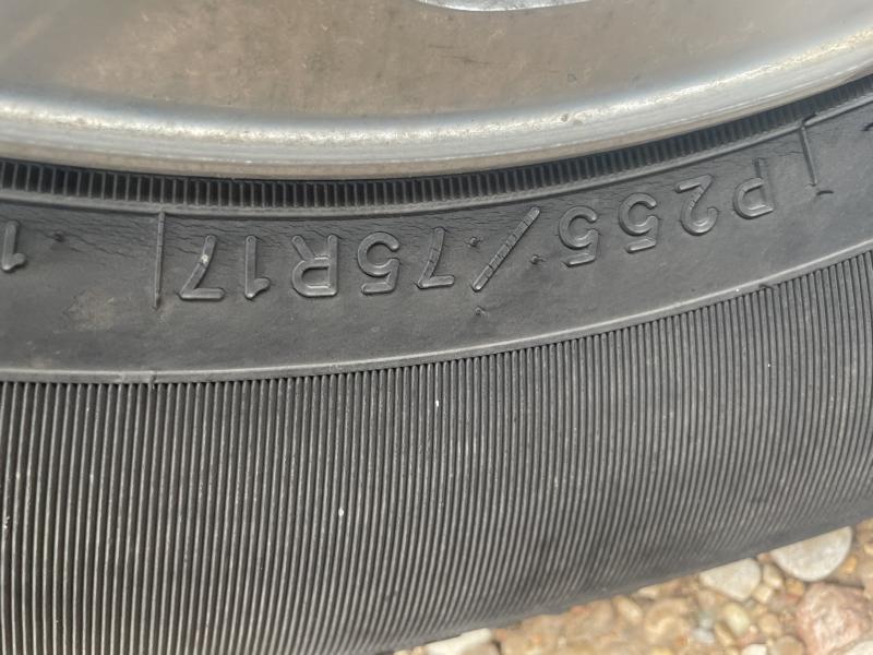 https://f005.backblazeb2.com/file/img-partshotlines-com/Inventory/EX795/2021/II132/863AEFBBADCF400E8B08F7354E7411AE009.jpg