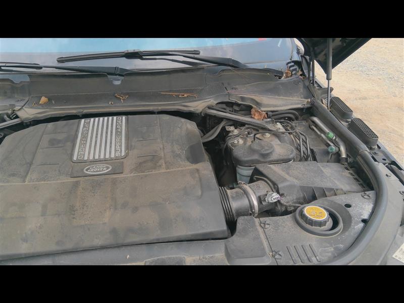 https://f005.backblazeb2.com/file/img-partshotlines-com/Inventory/EX796/Vehicle/8227_08.jpg