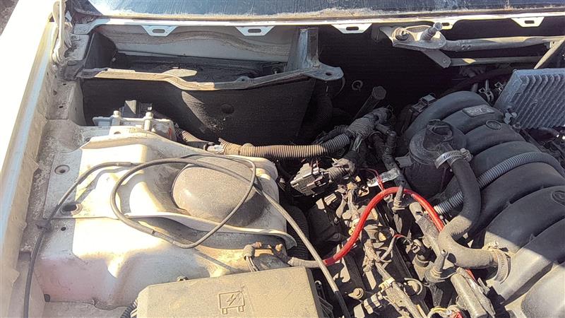 https://f005.backblazeb2.com/file/img-partshotlines-com/Inventory/EX796/Vehicle/8706_09.jpg
