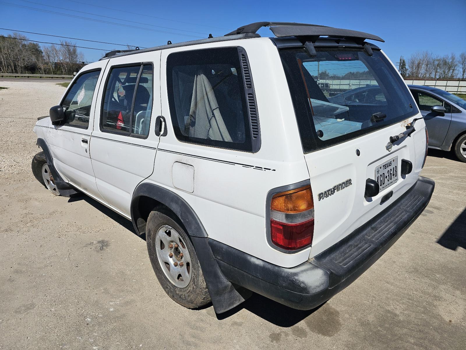 d/a/g/d/2bc46eaa-8c0f-4971-a003-b23e7ecee4d8.jpg