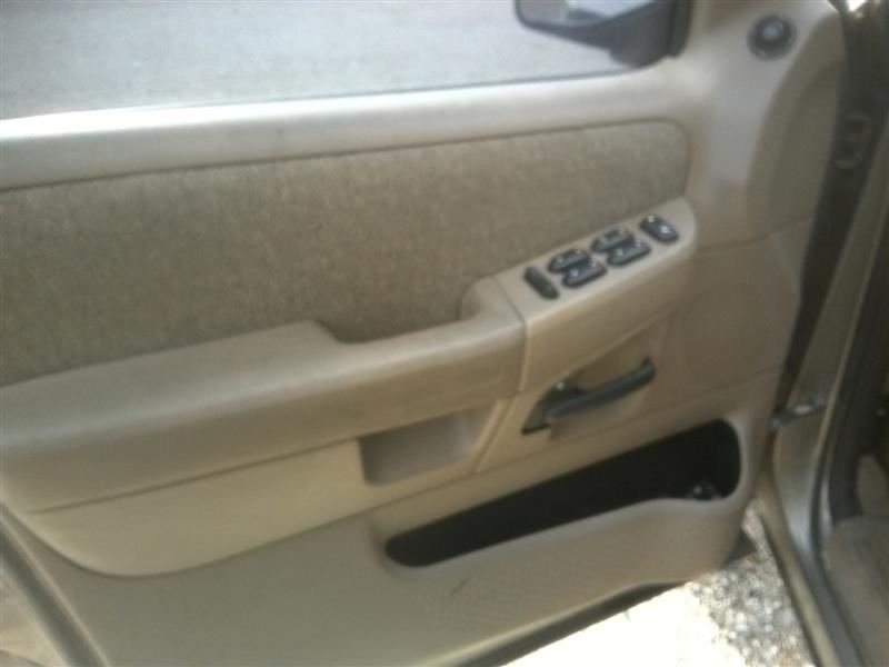 https://f005.backblazeb2.com/file/img-partshotlines-com/Inventory/EX831/Vehicle/10058_08.jpg