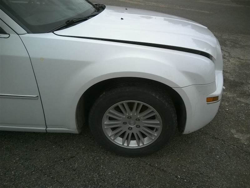 https://f005.backblazeb2.com/file/img-partshotlines-com/Inventory/EX831/Vehicle/10165_12.jpg