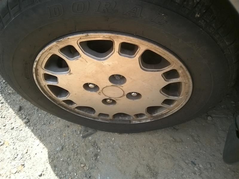 https://f005.backblazeb2.com/file/img-partshotlines-com/Inventory/EX831/Vehicle/10267_12.jpg