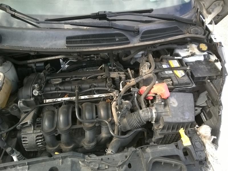 https://f005.backblazeb2.com/file/img-partshotlines-com/Inventory/EX831/Vehicle/10696_06.jpg