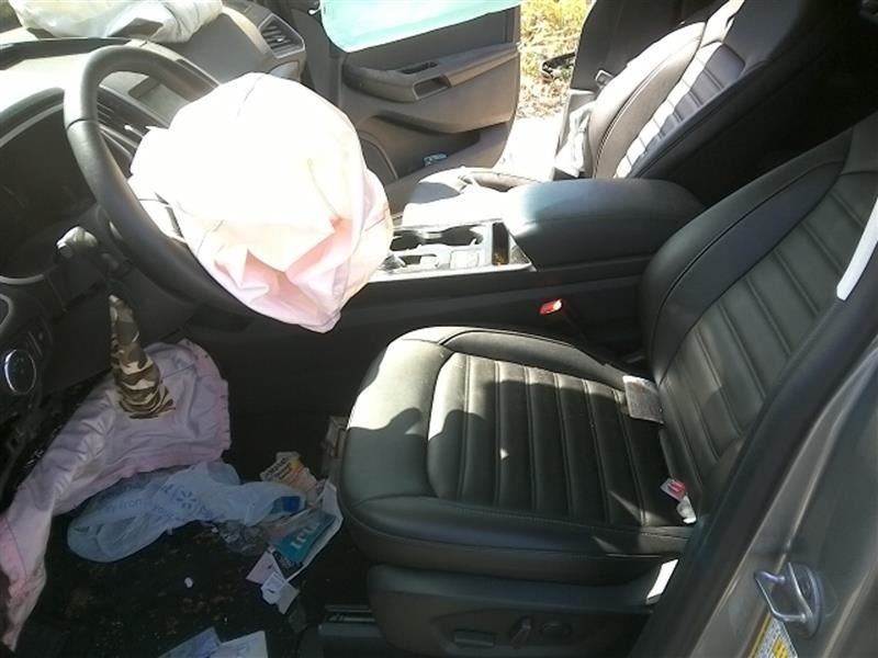 https://f005.backblazeb2.com/file/img-partshotlines-com/Inventory/EX831/Vehicle/11591_10.jpg