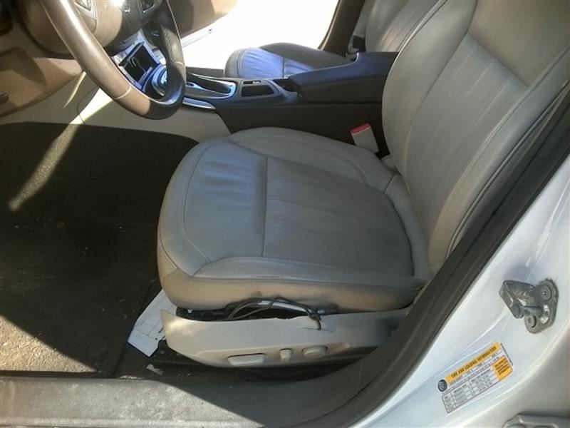 https://f005.backblazeb2.com/file/img-partshotlines-com/Inventory/EX831/Vehicle/12036_02.jpg