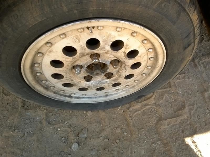 https://f005.backblazeb2.com/file/img-partshotlines-com/Inventory/EX831/Vehicle/12648_01.jpg