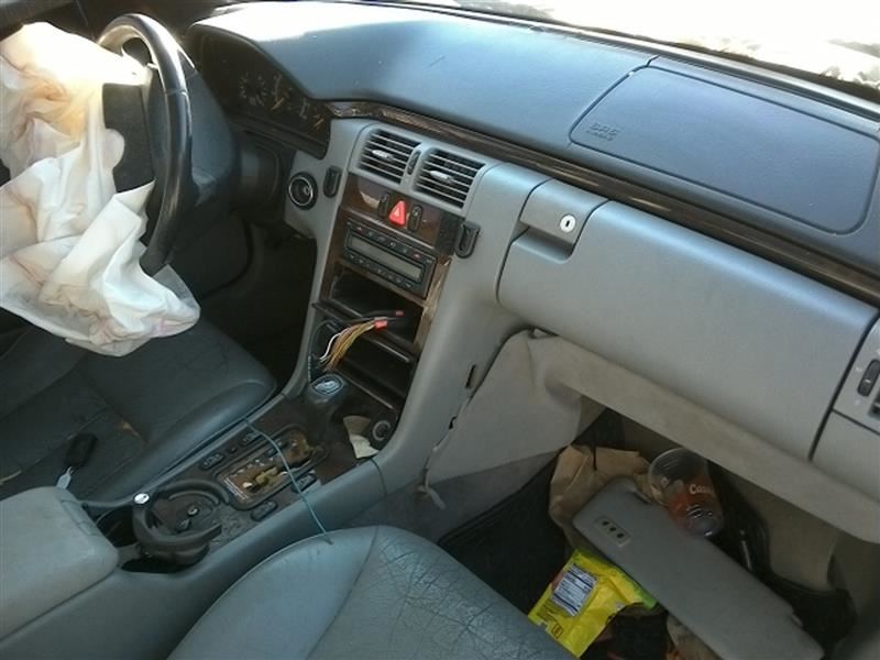 https://f005.backblazeb2.com/file/img-partshotlines-com/Inventory/EX831/Vehicle/12818_01.jpg