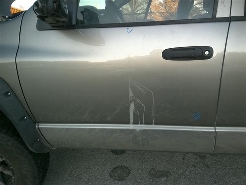 https://f005.backblazeb2.com/file/img-partshotlines-com/Inventory/EX831/Vehicle/12876_08.jpg