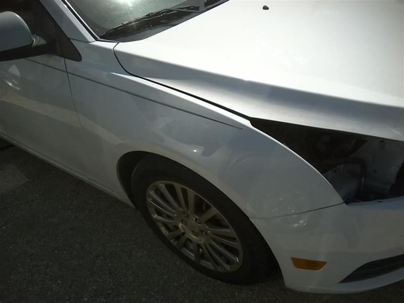 https://f005.backblazeb2.com/file/img-partshotlines-com/Inventory/EX831/Vehicle/13152_06.jpg