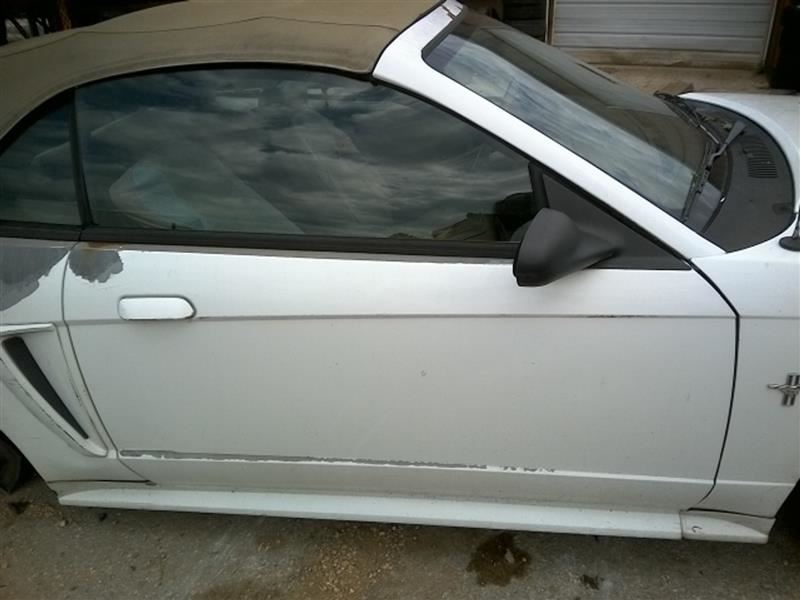 https://f005.backblazeb2.com/file/img-partshotlines-com/Inventory/EX831/Vehicle/13156_12.jpg
