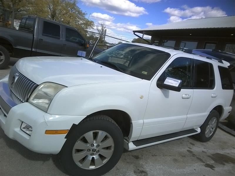 https://f005.backblazeb2.com/file/img-partshotlines-com/Inventory/EX831/Vehicle/13262_02.jpg