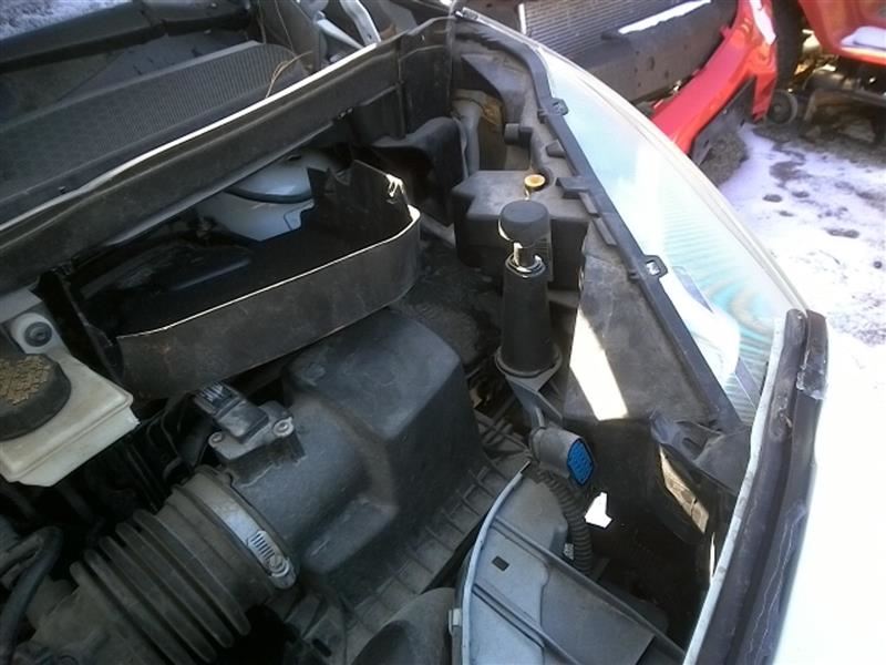 https://f005.backblazeb2.com/file/img-partshotlines-com/Inventory/EX831/Vehicle/13685_06.jpg