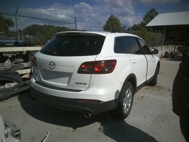 https://f005.backblazeb2.com/file/img-partshotlines-com/Inventory/EX831/Vehicle/13687_09.jpg