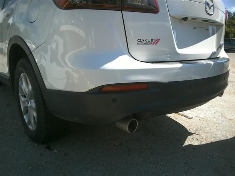 https://f005.backblazeb2.com/file/img-partshotlines-com/Inventory/EX831/Vehicle/13687_12.jpg
