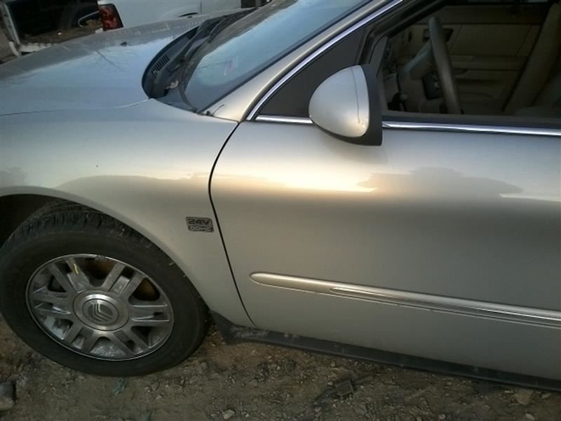 https://f005.backblazeb2.com/file/img-partshotlines-com/Inventory/EX831/Vehicle/13695_09.jpg