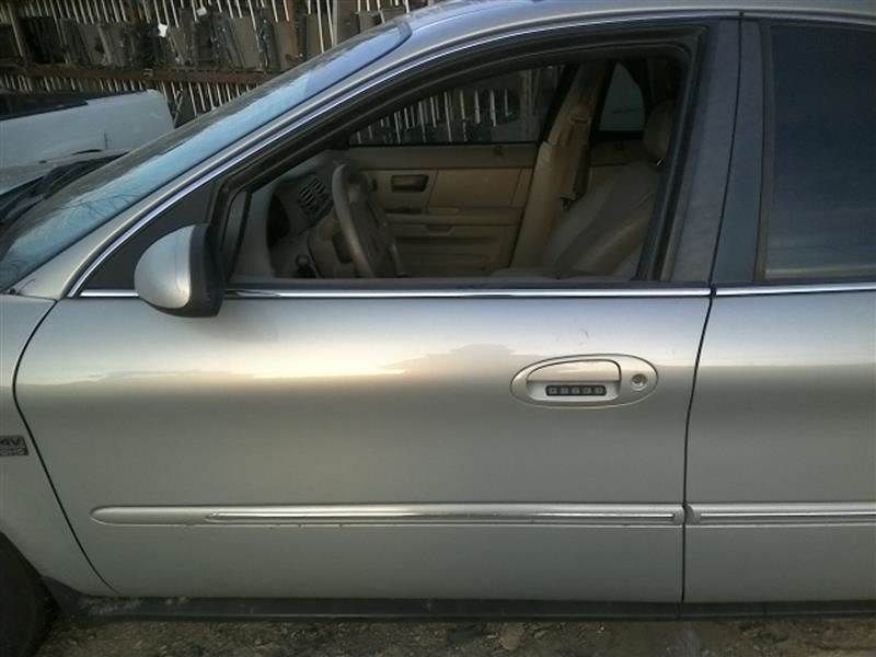 https://f005.backblazeb2.com/file/img-partshotlines-com/Inventory/EX831/Vehicle/13695_10.jpg