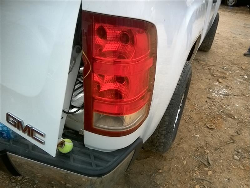 https://f005.backblazeb2.com/file/img-partshotlines-com/Inventory/EX831/Vehicle/13873_03.jpg