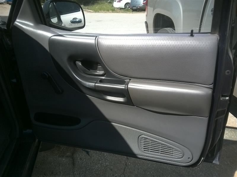 https://f005.backblazeb2.com/file/img-partshotlines-com/Inventory/EX831/Vehicle/13975_11.jpg