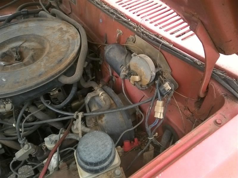 https://f005.backblazeb2.com/file/img-partshotlines-com/Inventory/EX831/Vehicle/13976_02.jpg