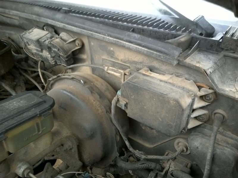 https://f005.backblazeb2.com/file/img-partshotlines-com/Inventory/EX831/Vehicle/13979_04.jpg