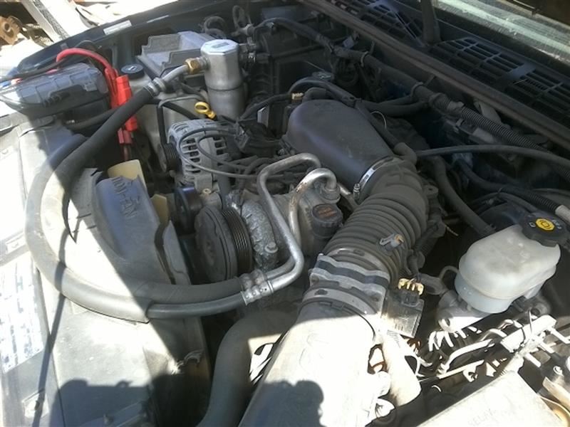 https://f005.backblazeb2.com/file/img-partshotlines-com/Inventory/EX831/Vehicle/14033_01.jpg