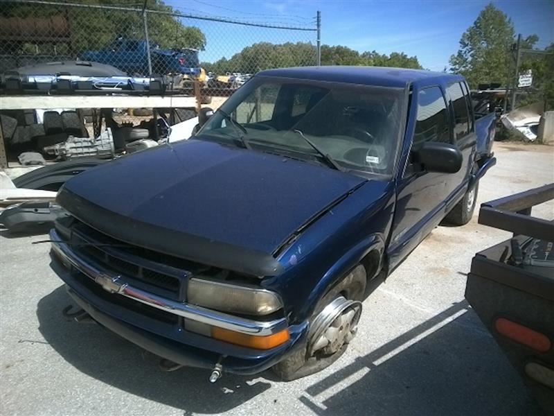 https://f005.backblazeb2.com/file/img-partshotlines-com/Inventory/EX831/Vehicle/14033_03.jpg