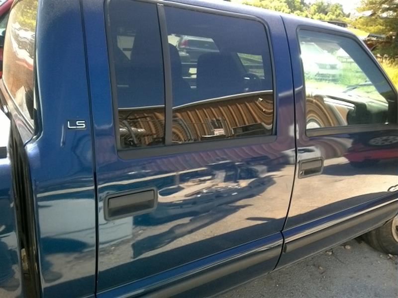 https://f005.backblazeb2.com/file/img-partshotlines-com/Inventory/EX831/Vehicle/14033_09.jpg