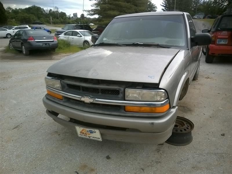 https://f005.backblazeb2.com/file/img-partshotlines-com/Inventory/EX831/Vehicle/14049_03.jpg