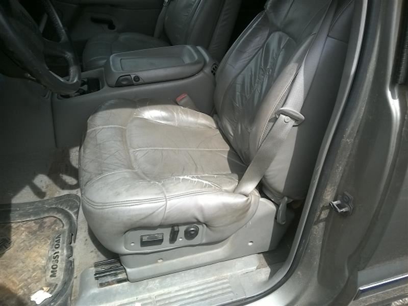 https://f005.backblazeb2.com/file/img-partshotlines-com/Inventory/EX831/Vehicle/14088_05.jpg